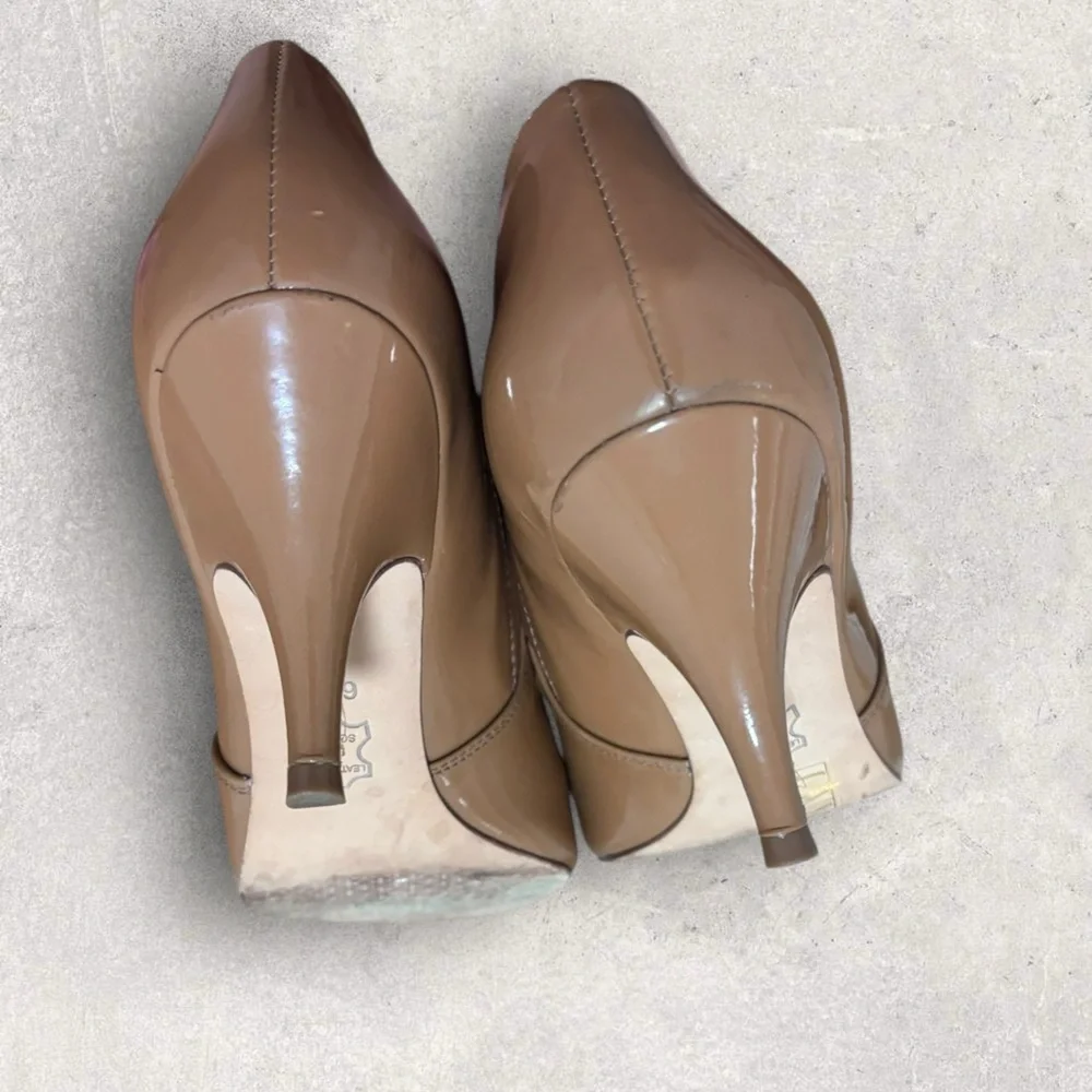 Tory Burch size camel